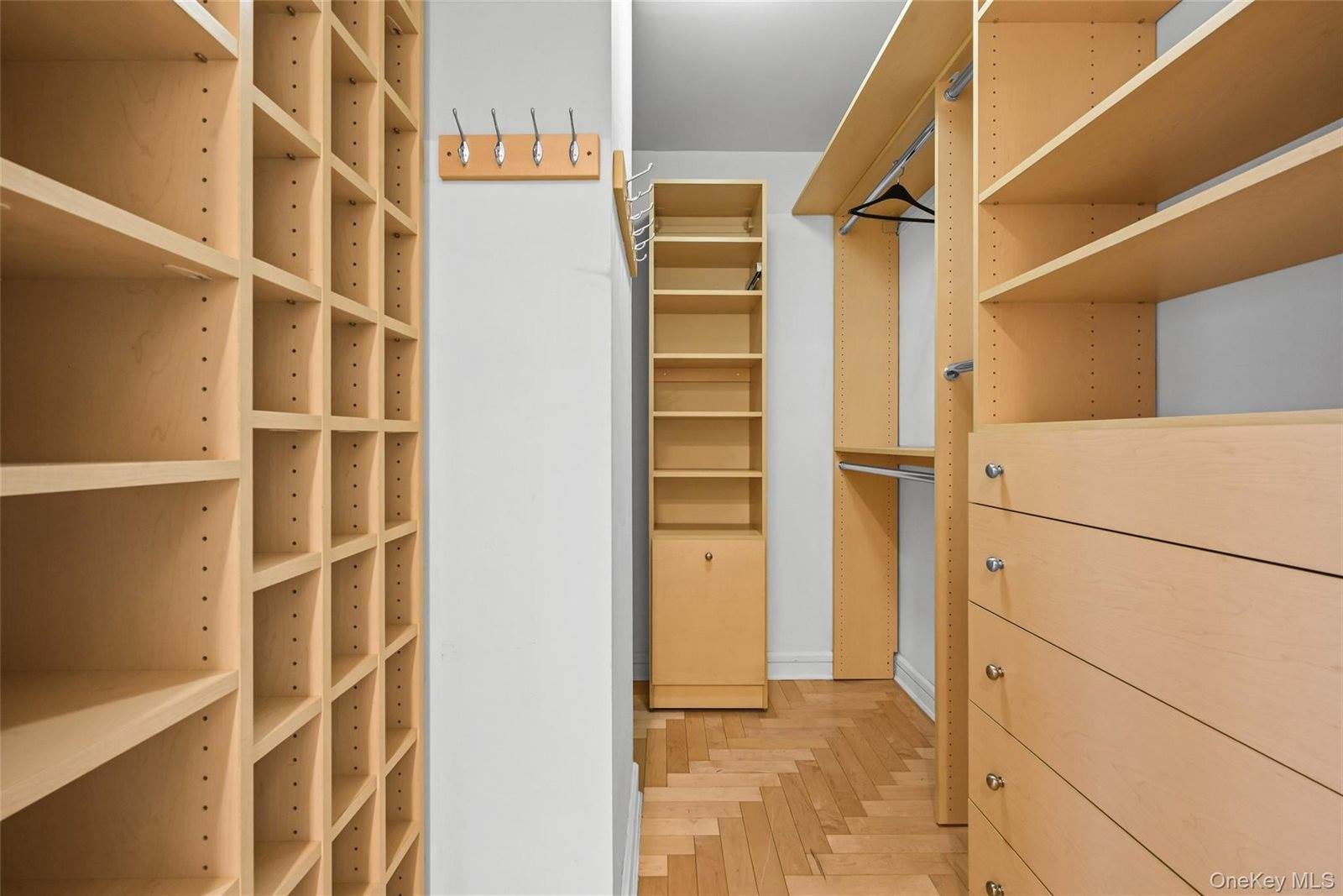 220 Riverside Boulevard, #19L, New York, NY 10069