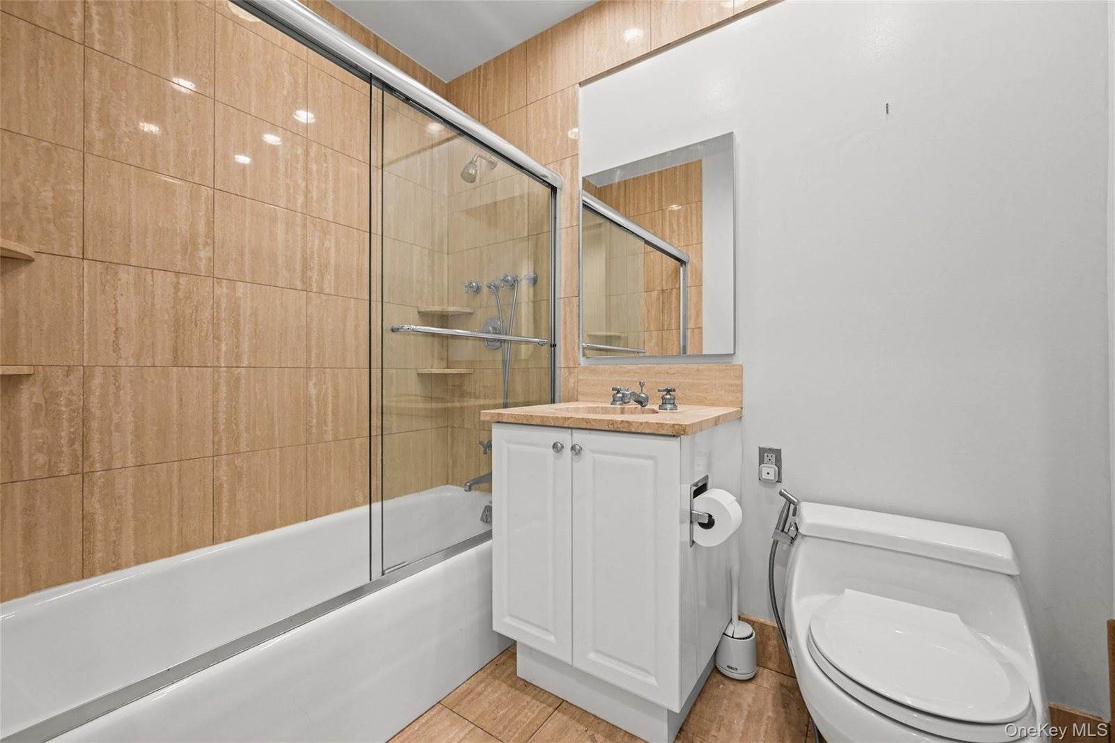 220 Riverside Boulevard, #19L, New York, NY 10069