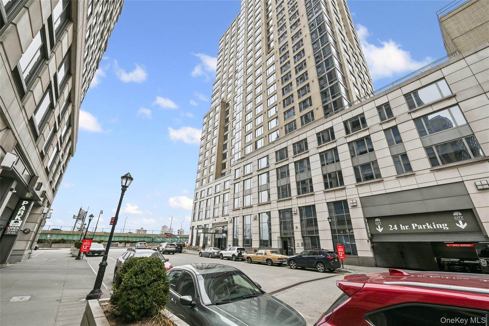 220 Riverside Boulevard, #19L, New York, NY 10069