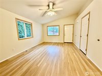 1200 North 12th Place, Mount Vernon, WA 98273