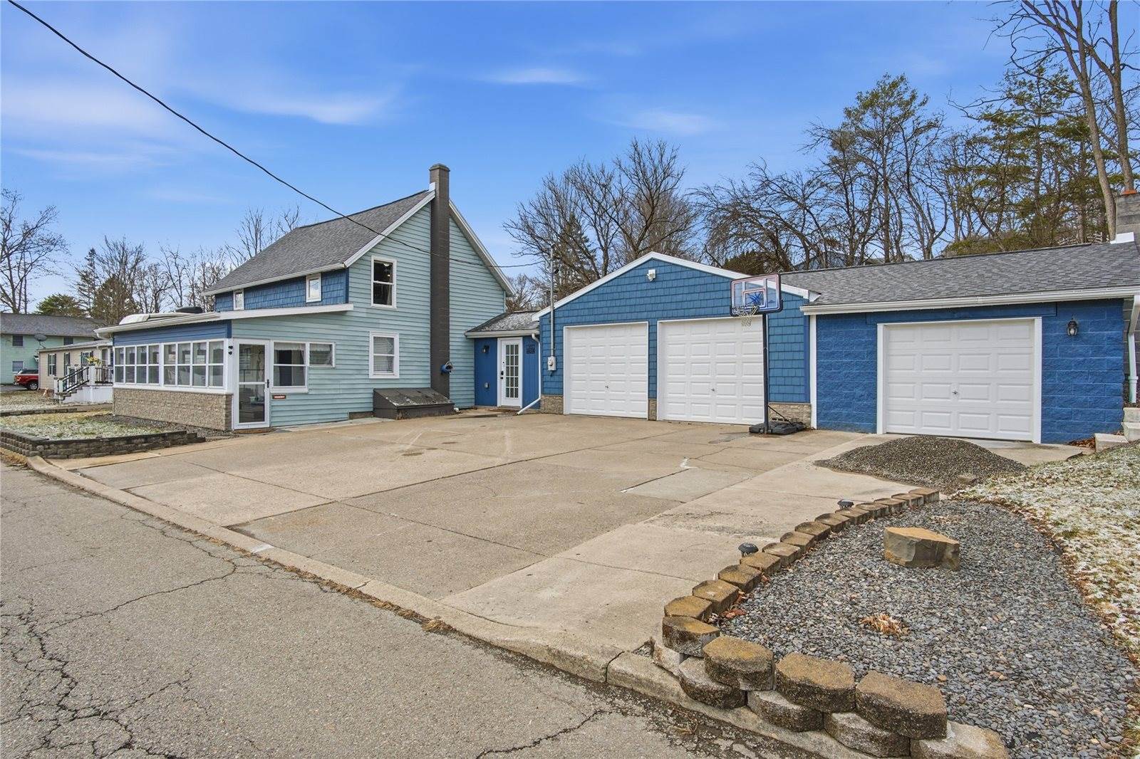 205 Center Street, Waverly, NY 14892