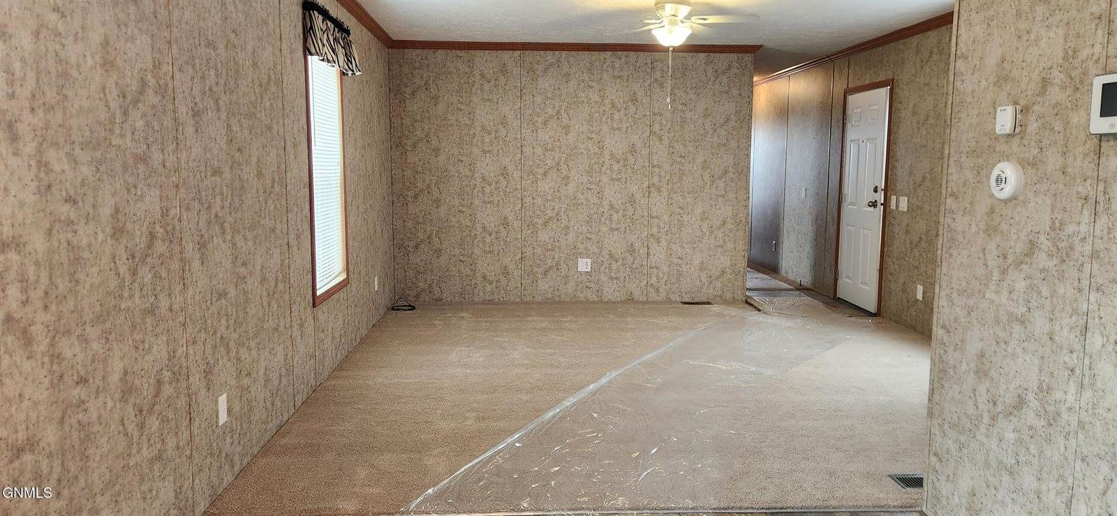 4005 19th Street NE, Bismarck, ND 58503