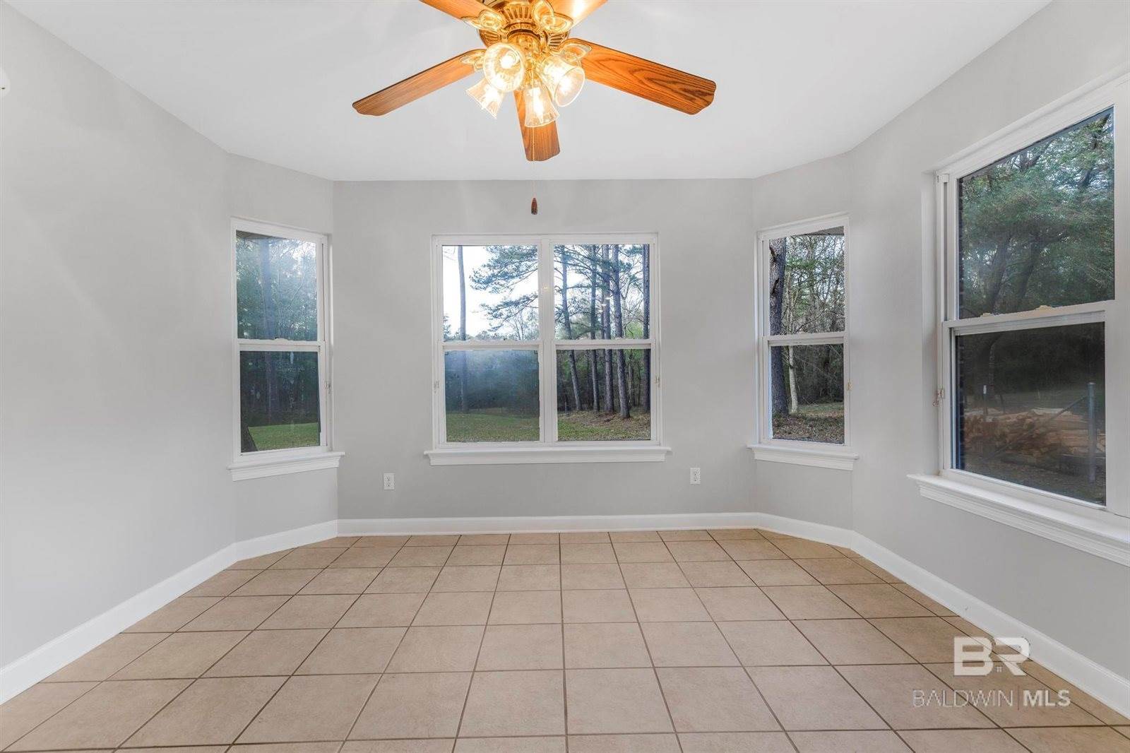 8077 Hooks Road, Bay Minette, AL 36507