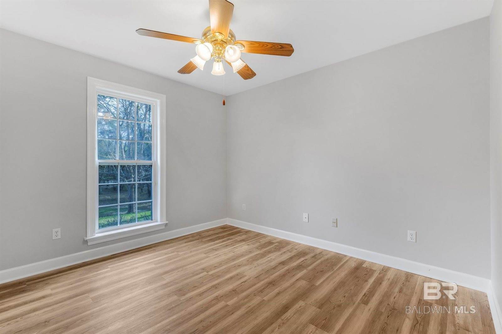 8077 Hooks Road, Bay Minette, AL 36507