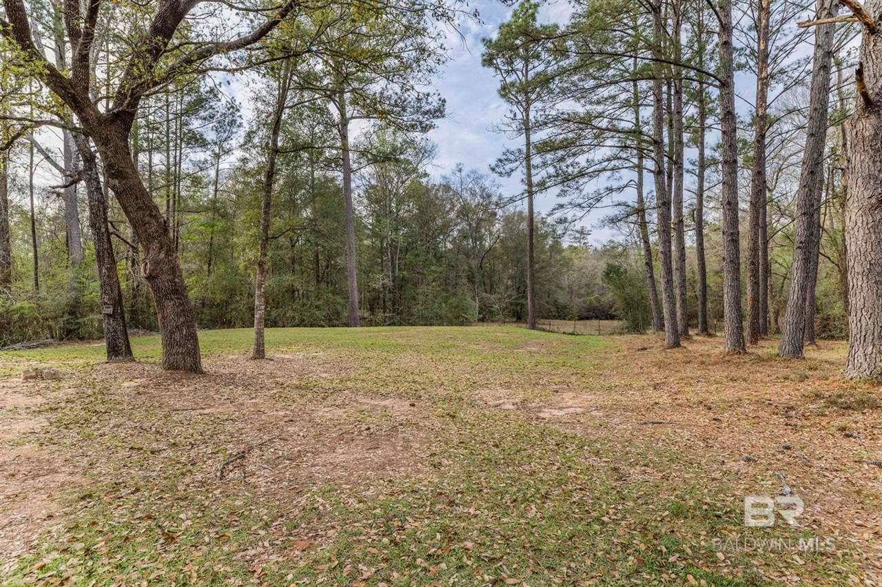 8077 Hooks Road, Bay Minette, AL 36507
