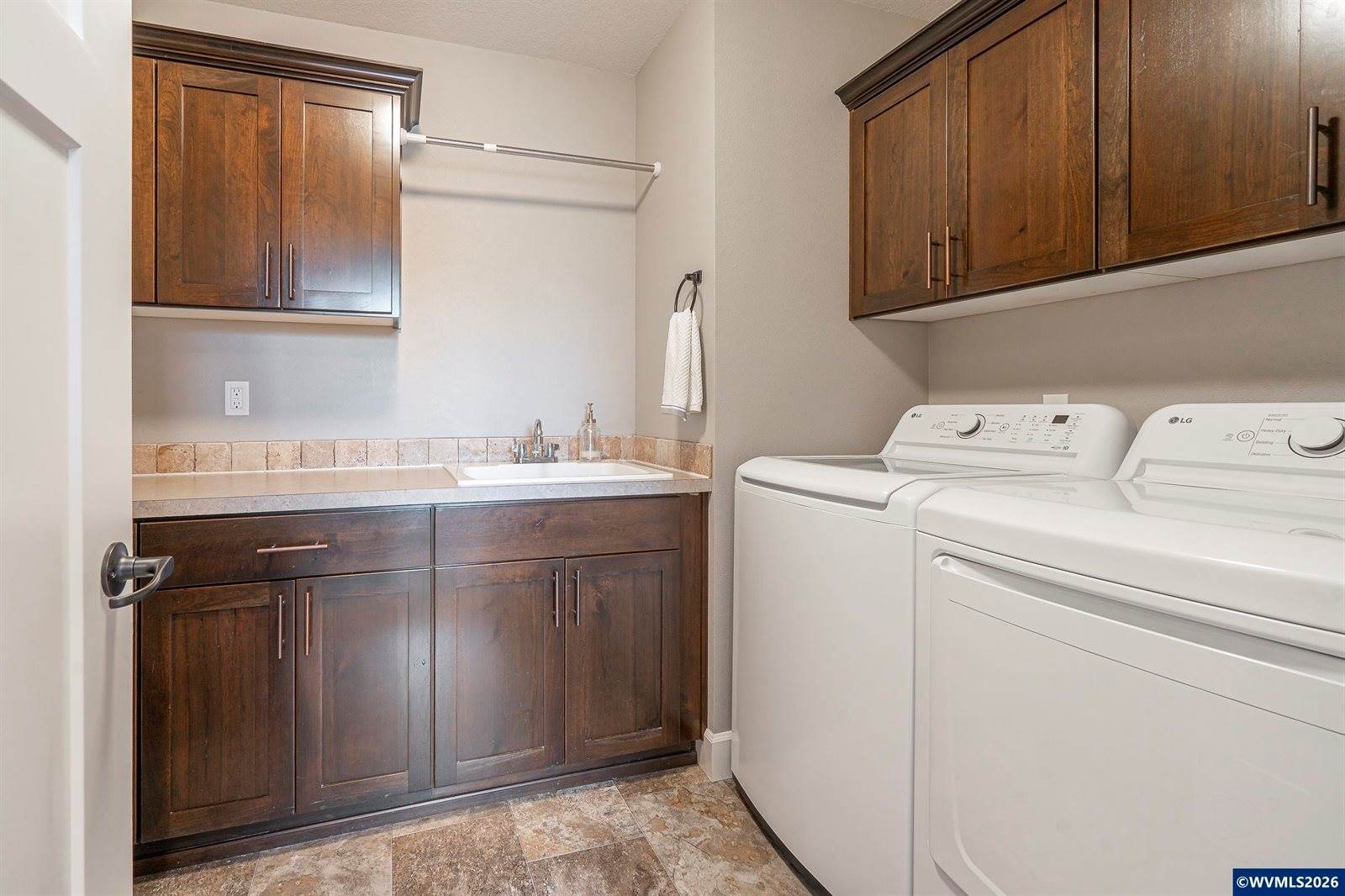 3094 Brookside Av, Albany, OR 97322