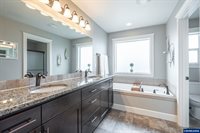 3094 Brookside Av, Albany, OR 97322