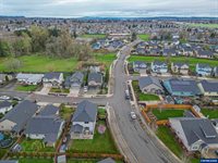 3094 Brookside Av, Albany, OR 97322