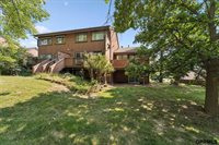 7168 North 78 Court, Omaha, NE 68122