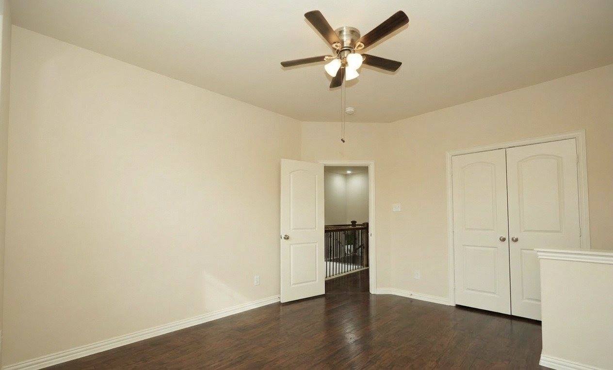 3911 Cascade Sky Drive, Arlington, TX 76005