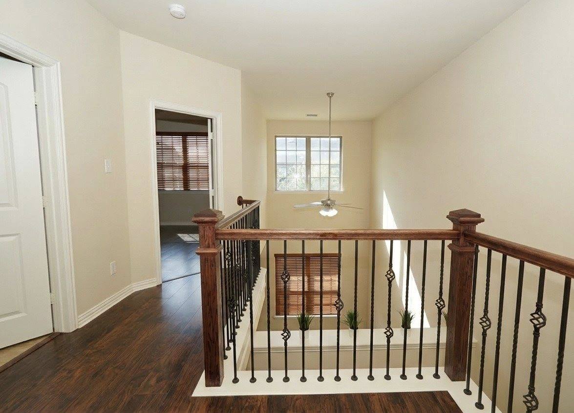 3911 Cascade Sky Drive, Arlington, TX 76005