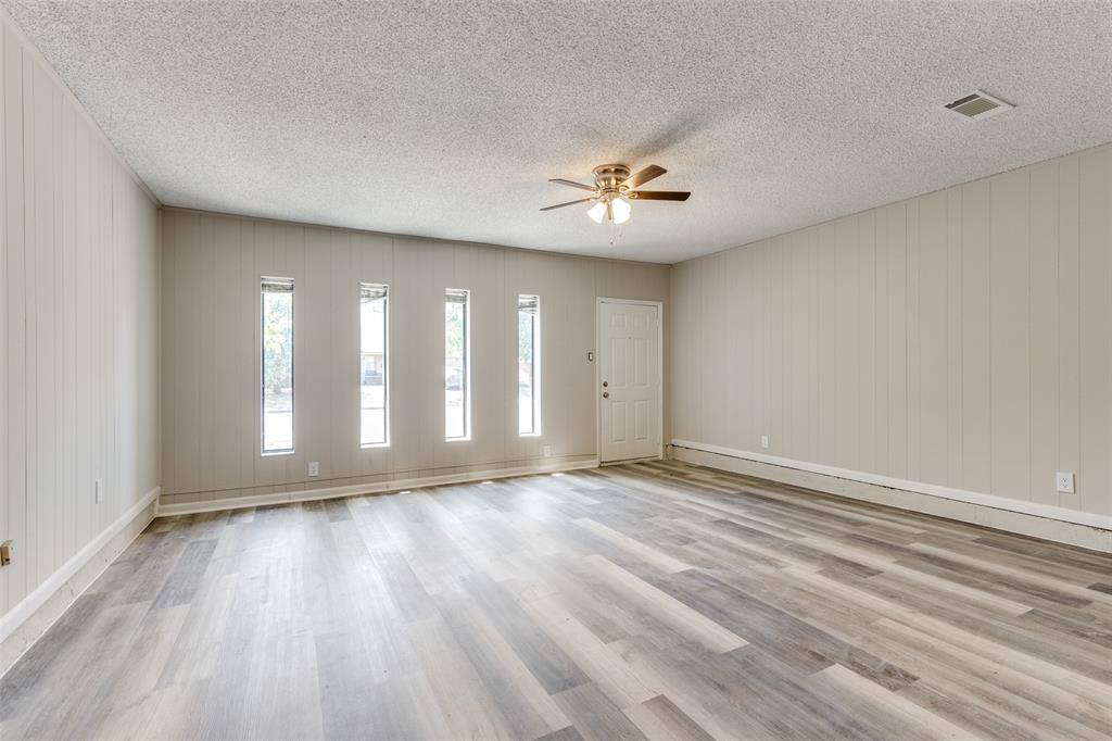 1541 Cloverdale Drive, Fort Worth, TX 76134