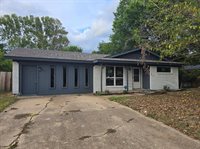 1541 Cloverdale Drive, Fort Worth, TX 76134