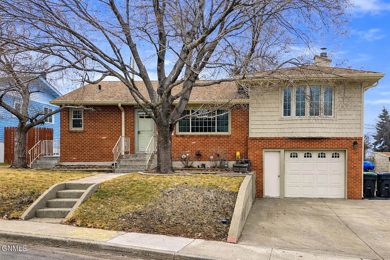 1401 6th Avenue NW, Mandan, ND 58554