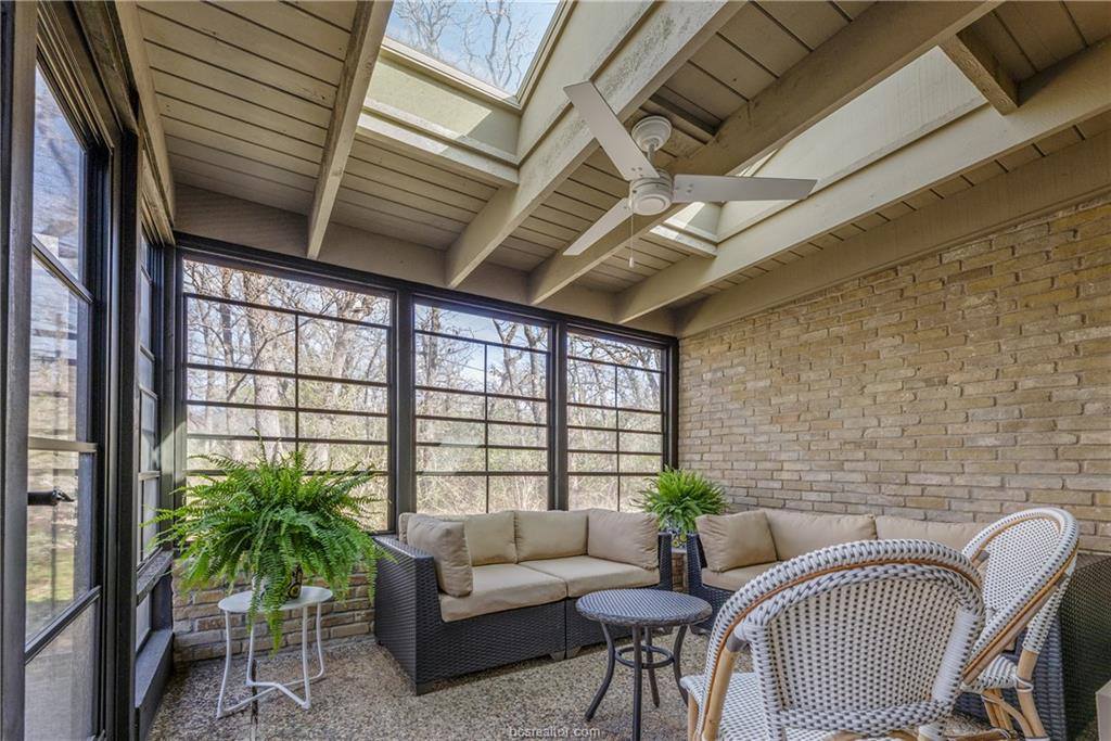 24 Forest Drive, College Station, TX 77840