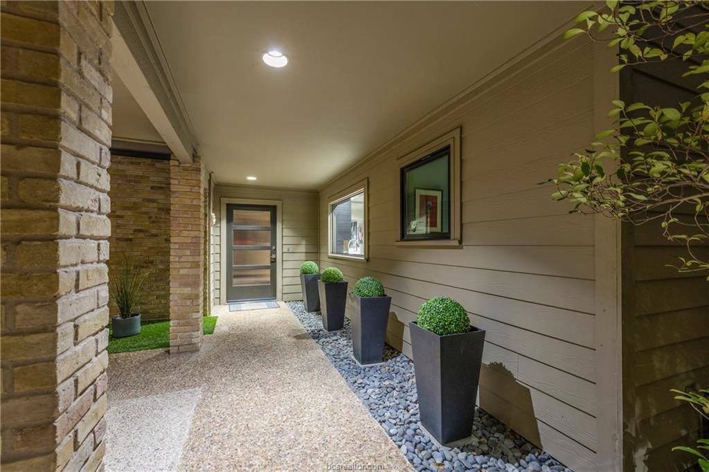 24 Forest Drive, College Station, TX 77840