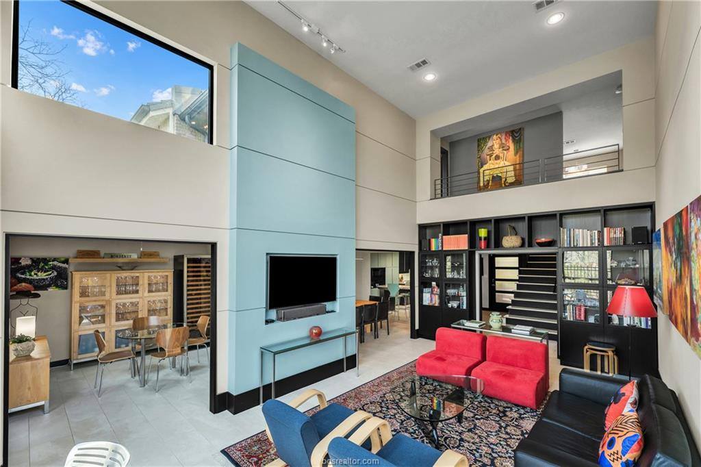 24 Forest Drive, College Station, TX 77840