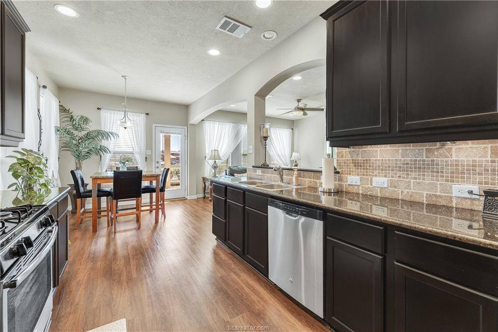 2511 Kimbolton Drive, College Station, TX 77845