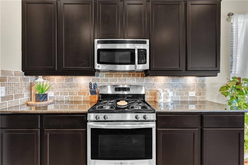 2511 Kimbolton Drive, College Station, TX 77845