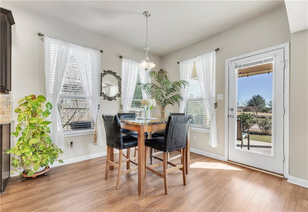 2511 Kimbolton Drive, College Station, TX 77845