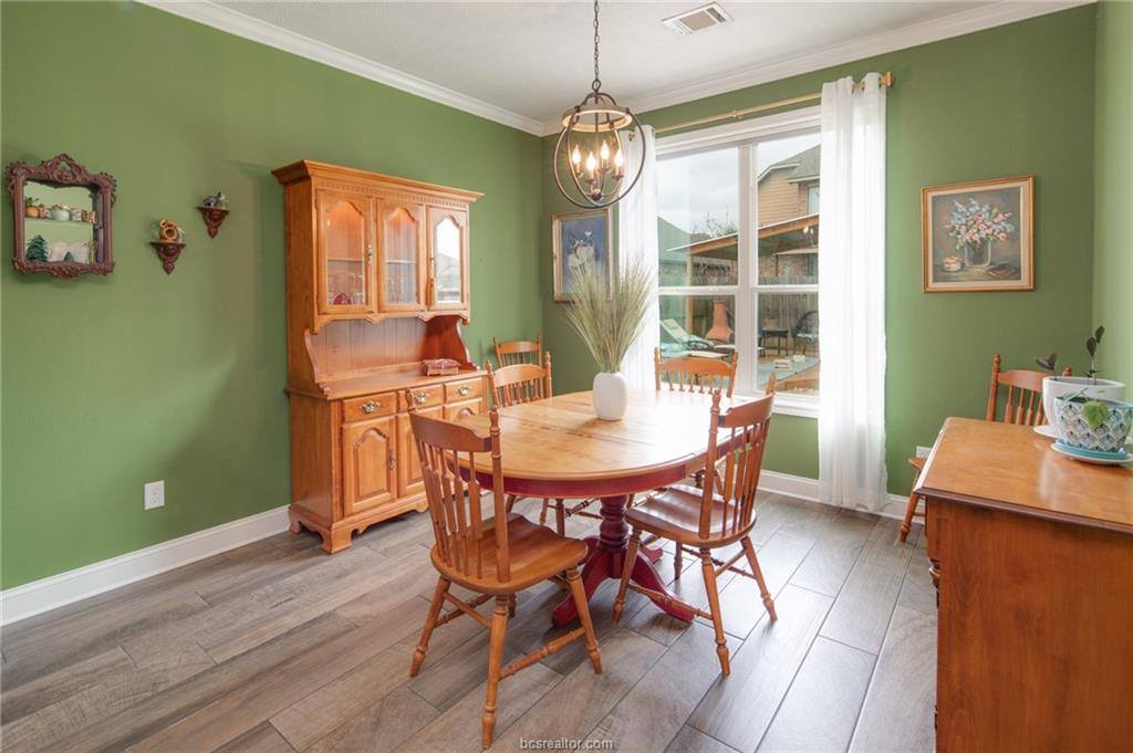 4121 Shallow Creek Loop, College Station, TX 77845
