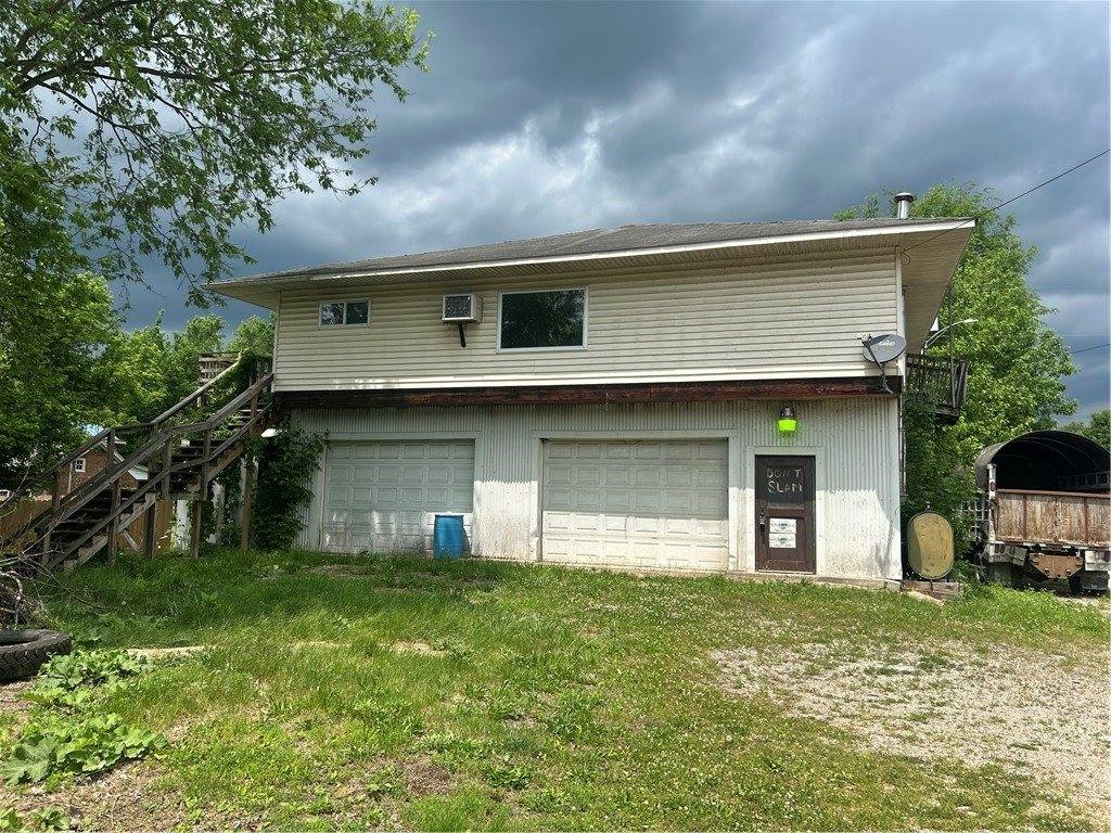 540 Center St, Clarksville, PA 15322