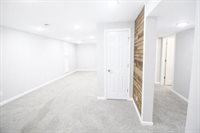 1114 4th St NE, Minot, ND 58703