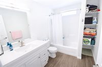 1114 4th St NE, Minot, ND 58703