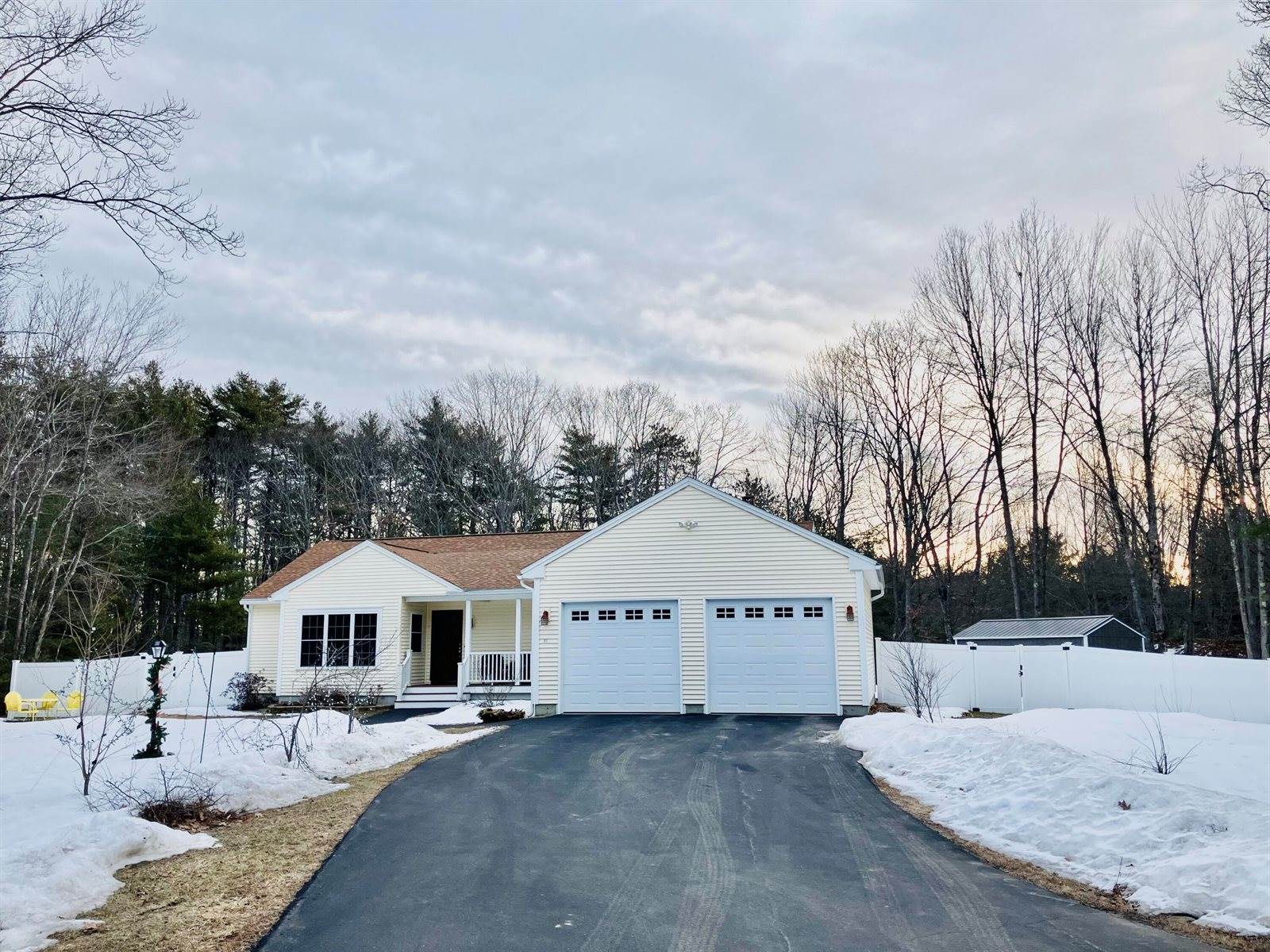 35 Deerfield Drive, Brunswick, ME 04011