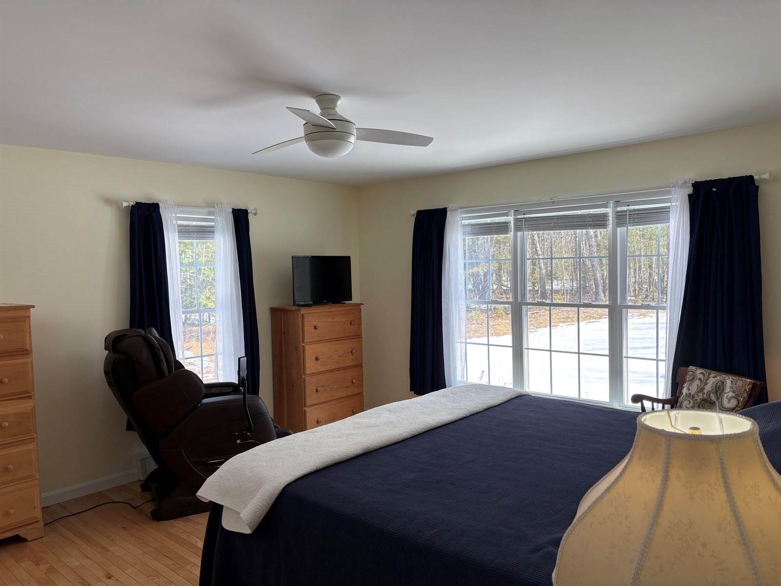 35 Deerfield Drive, Brunswick, ME 04011