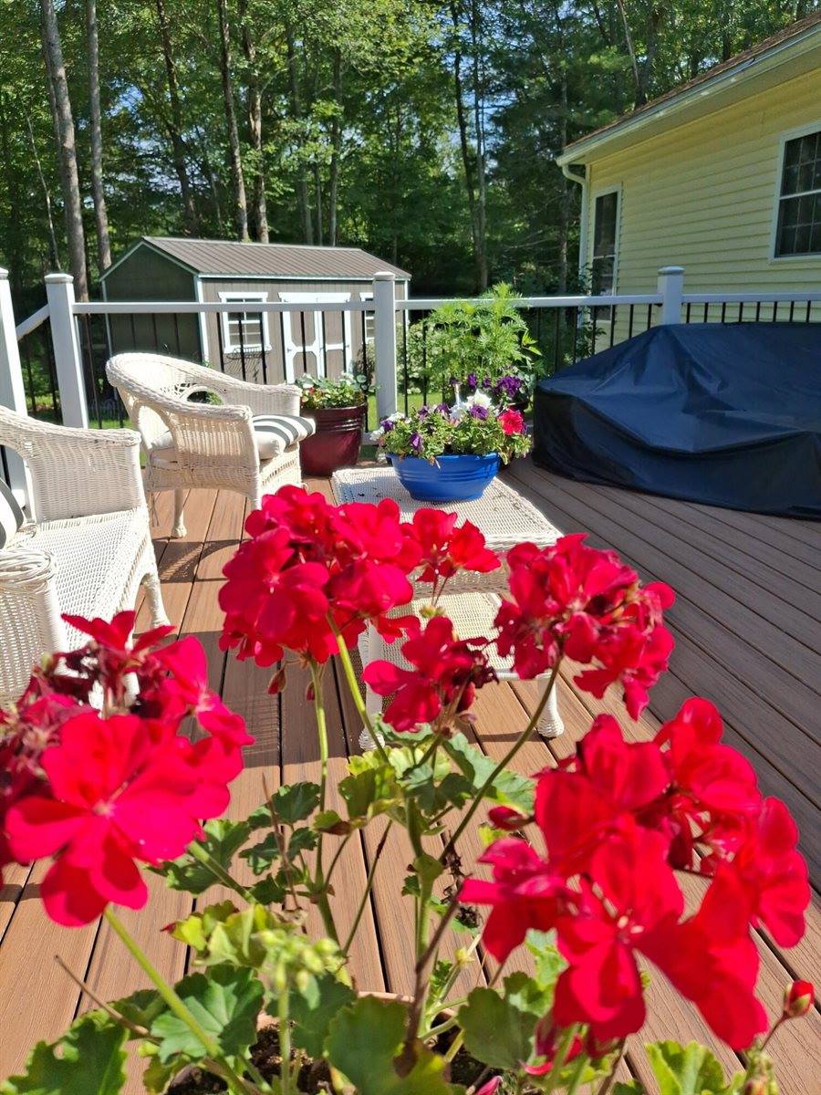 35 Deerfield Drive, Brunswick, ME 04011