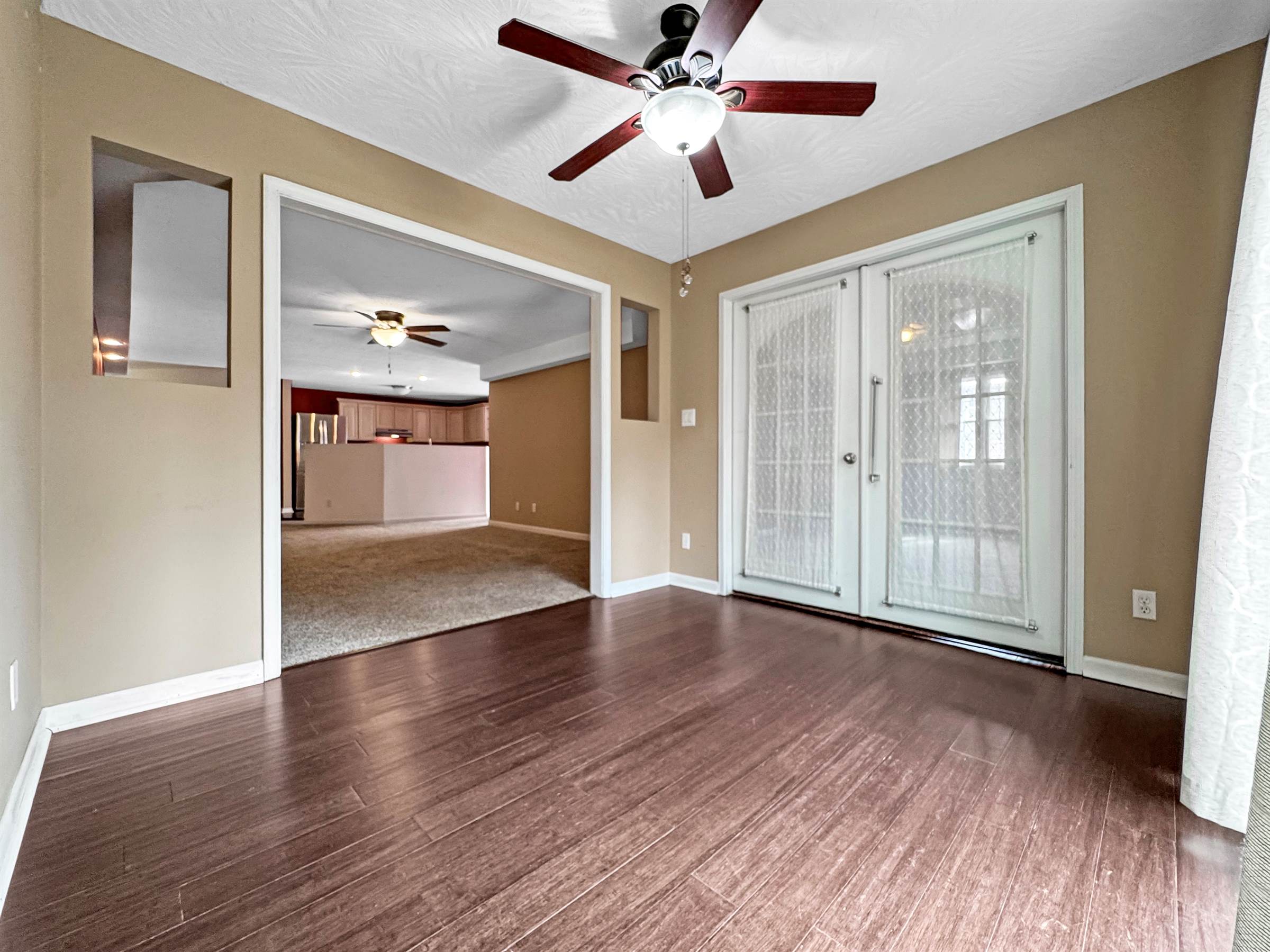 411 Edgemoor, Terre Haute, IN 47802