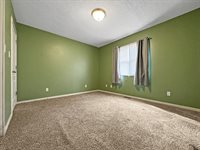 411 Edgemoor, Terre Haute, IN 47802