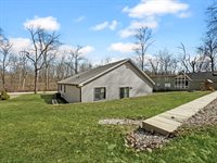 411 Edgemoor, Terre Haute, IN 47802