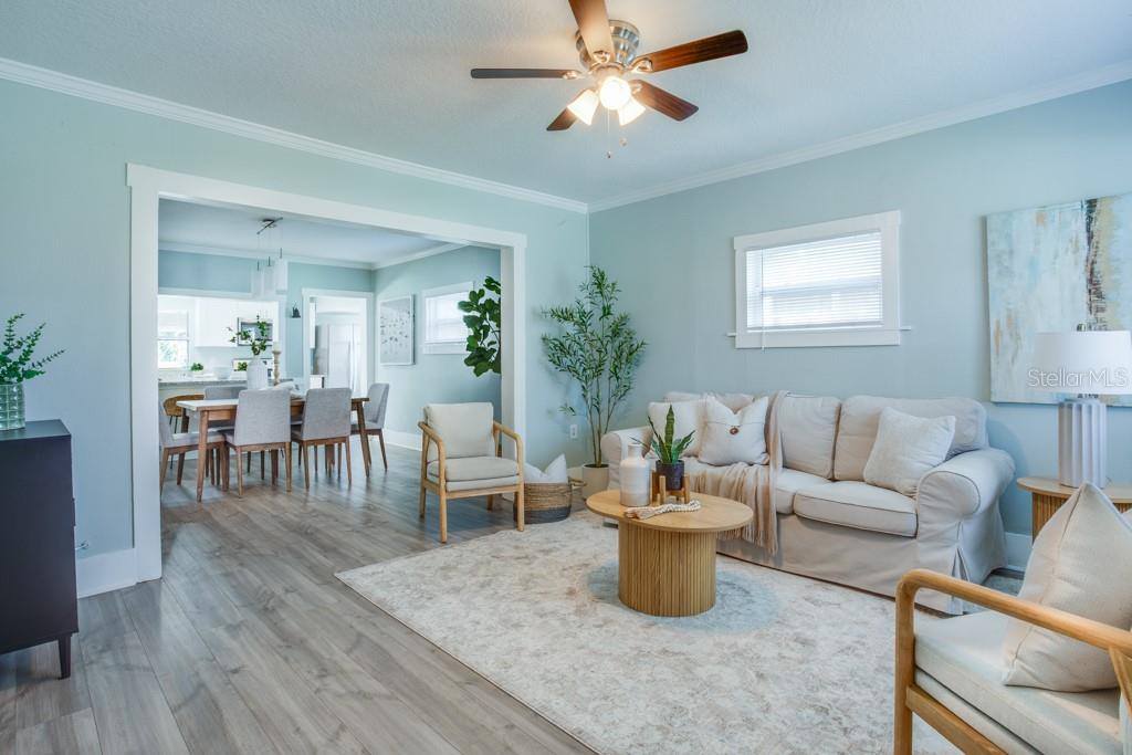 905 Plaza Street, Clearwater, FL 33755