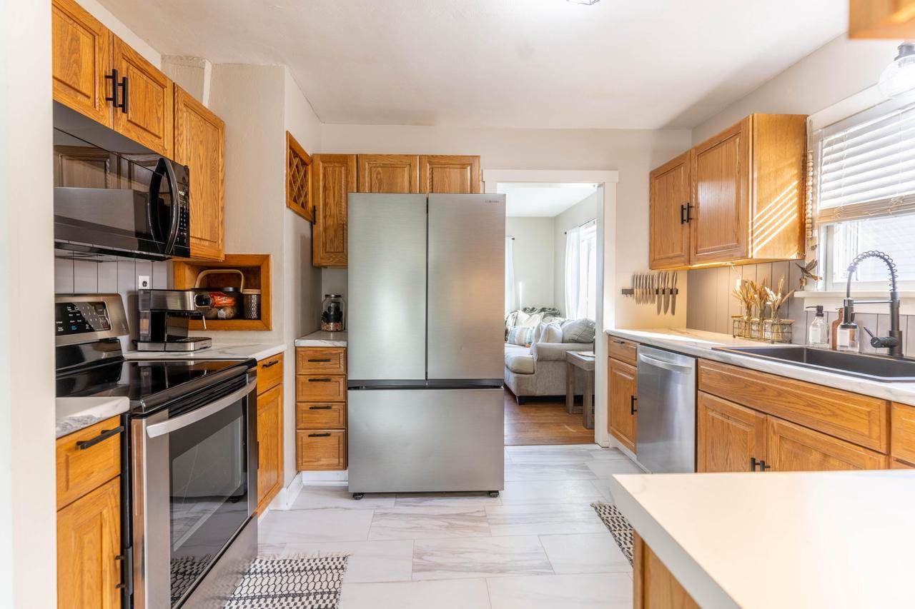1920 16th STREET S, La Crosse, WI 54601