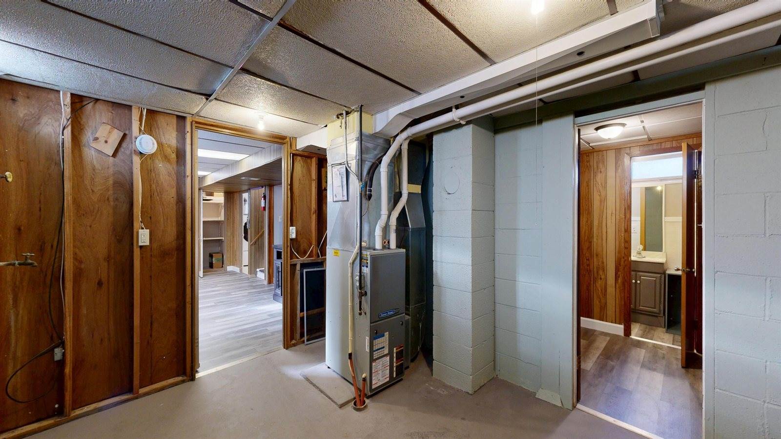 622 9th Ave South, Onalaska, WI 54650