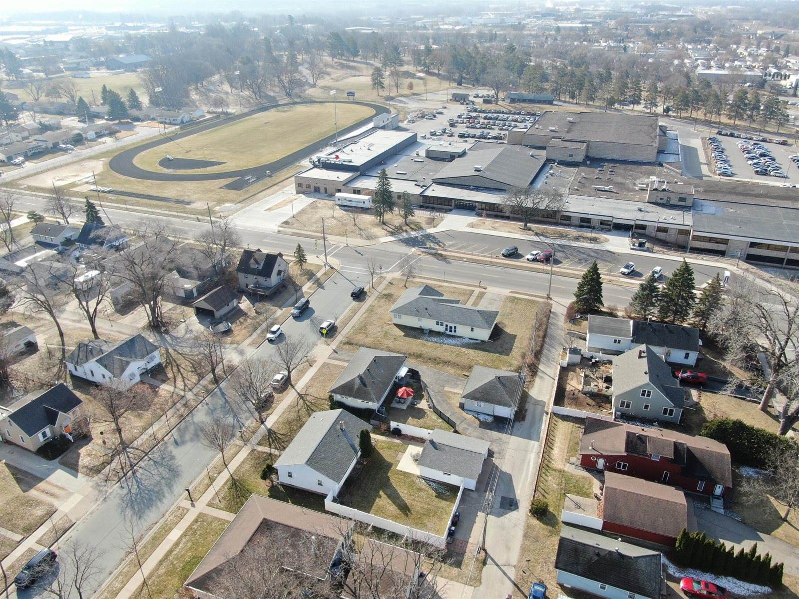 622 9th Ave South, Onalaska, WI 54650