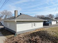 622 9th Ave South, Onalaska, WI 54650