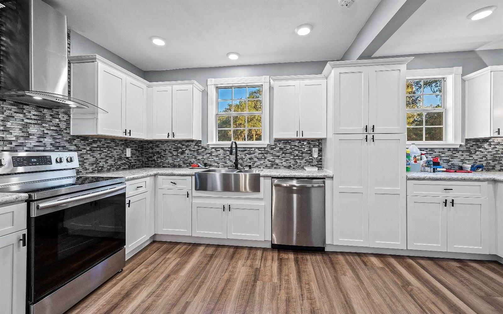 368 SW Harrison Pl, Lake City, FL 32025