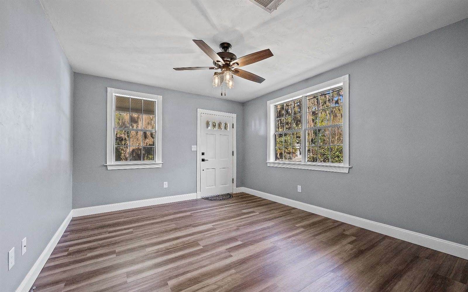 368 SW Harrison Pl, Lake City, FL 32025