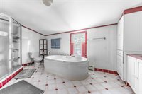 2897 Route 2, Hermon, ME 04401