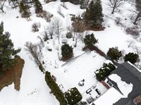 2897 Route 2, Hermon, ME 04401