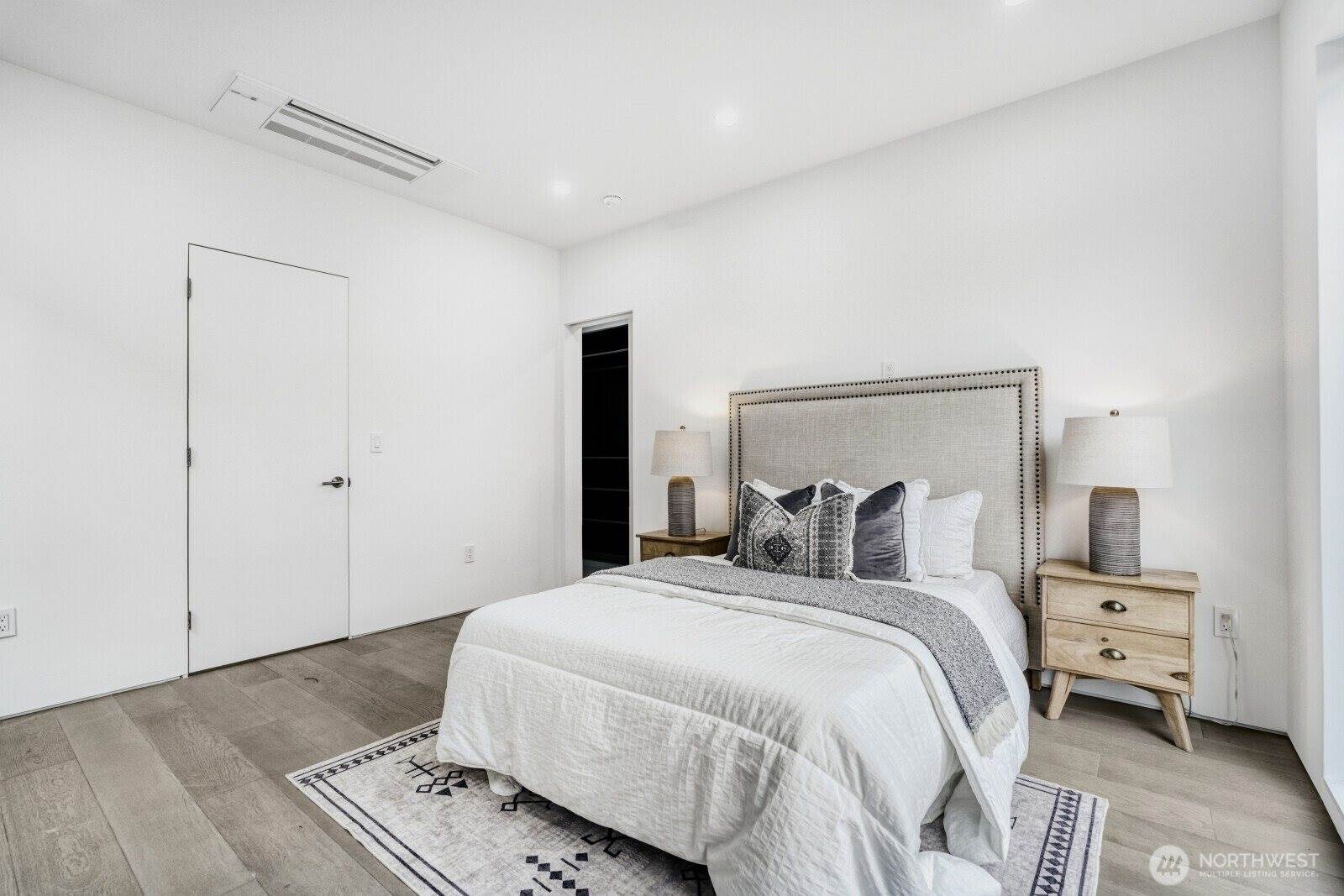 1114 26th Avenue, #C, Seattle, WA 98122