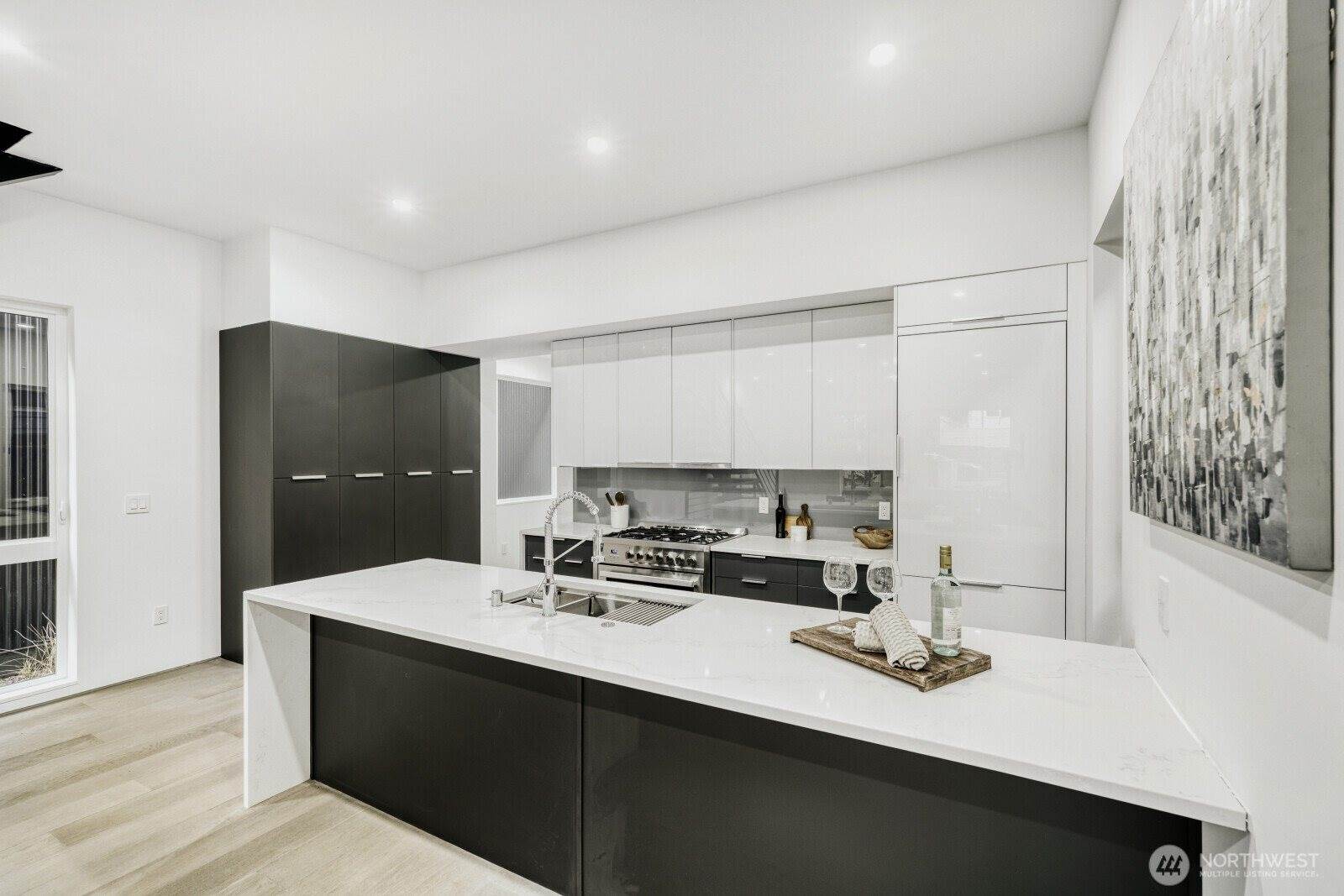 1114 26th Avenue, #C, Seattle, WA 98122