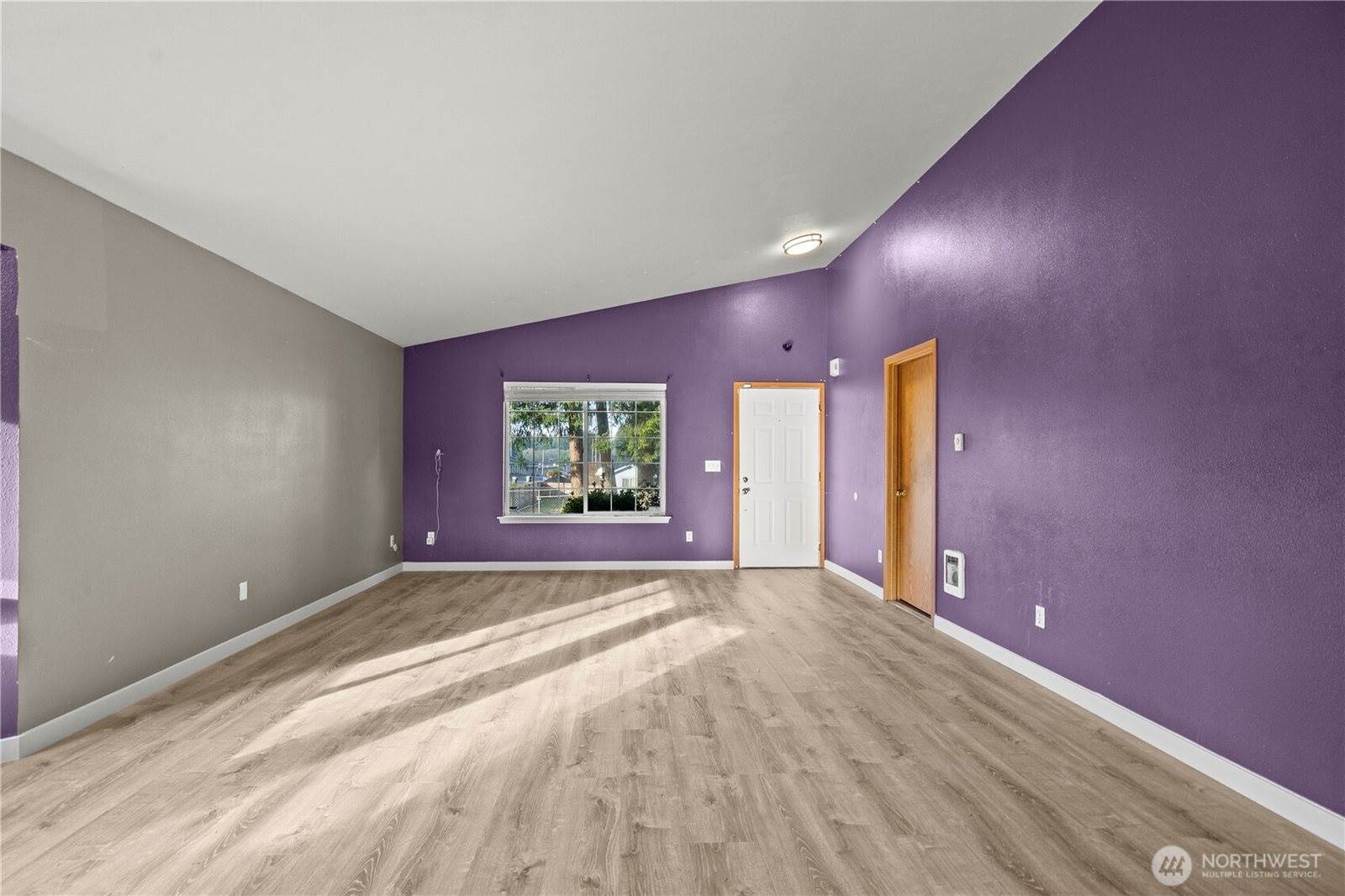 17519 Park Avenue South, Spanaway, WA 98387