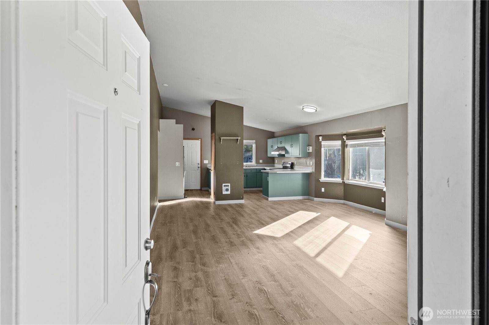 17519 Park Avenue South, Spanaway, WA 98387