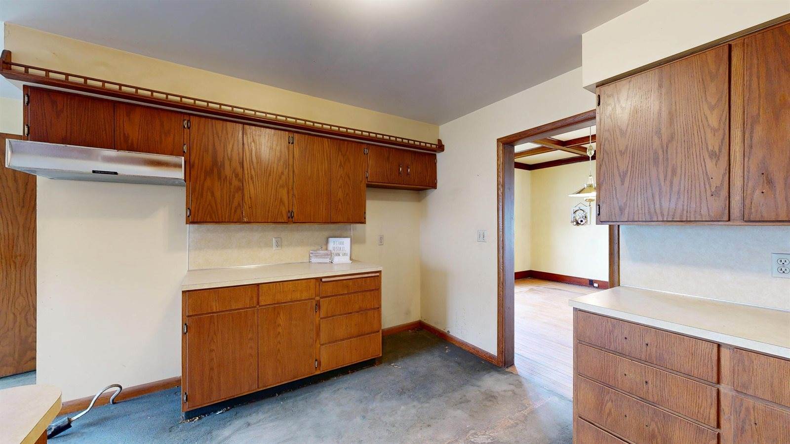 1412 James St, Bangor, WI 54614