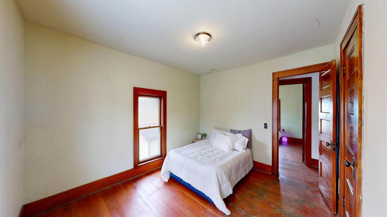 1412 James St, Bangor, WI 54614