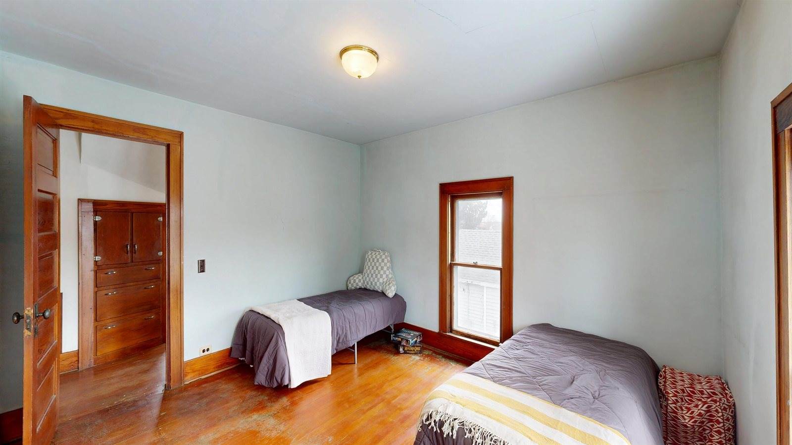 1412 James St, Bangor, WI 54614